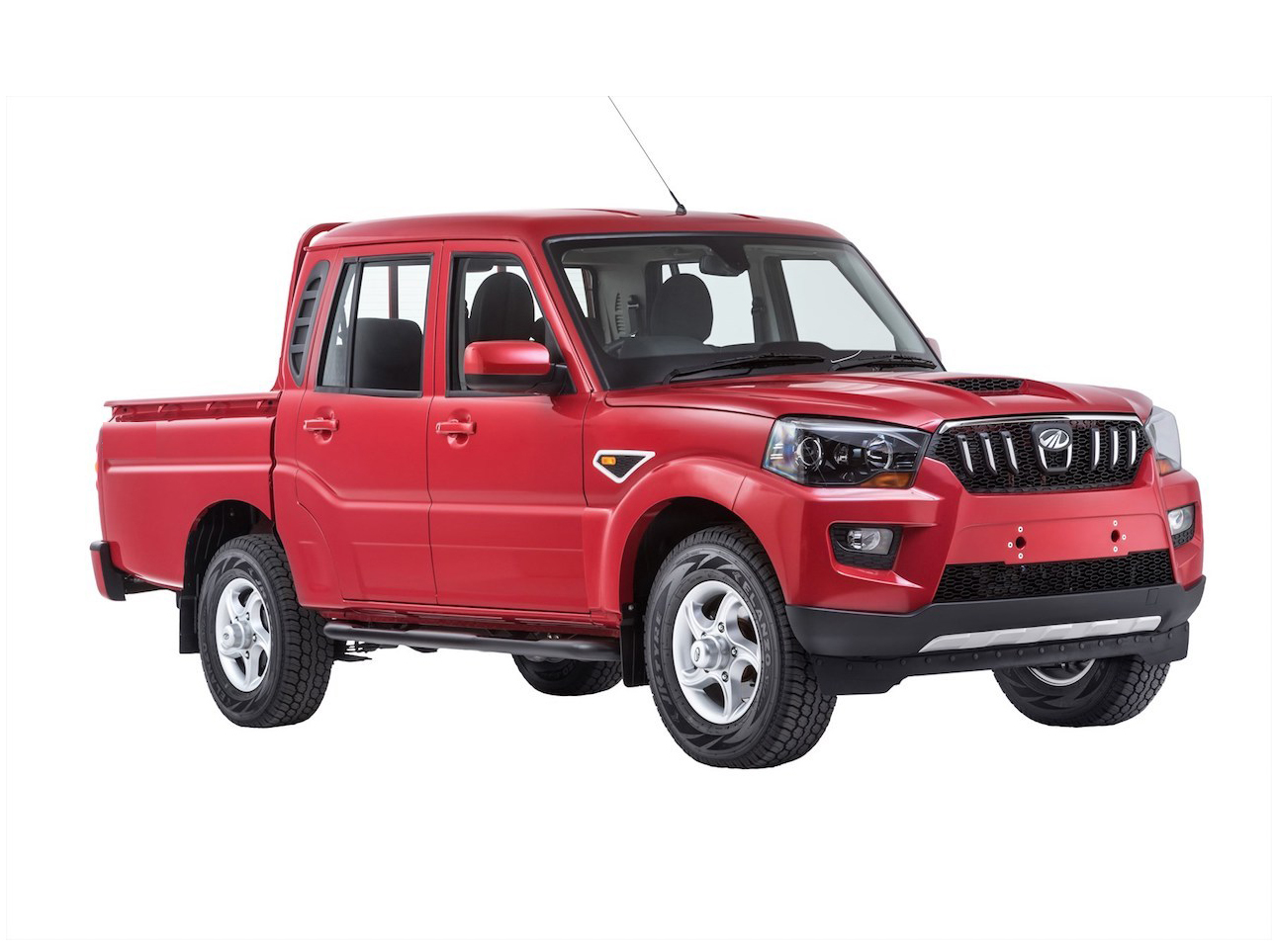 MAHINDRA PICK-UP DC 4X4