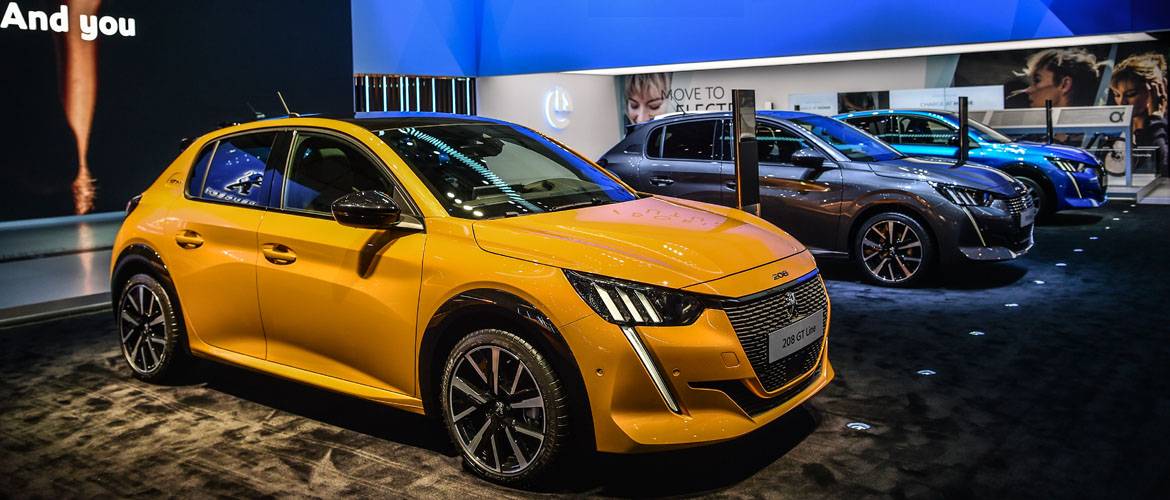 PEUGEOT reçoit deux trophées au salon de Genève 2019