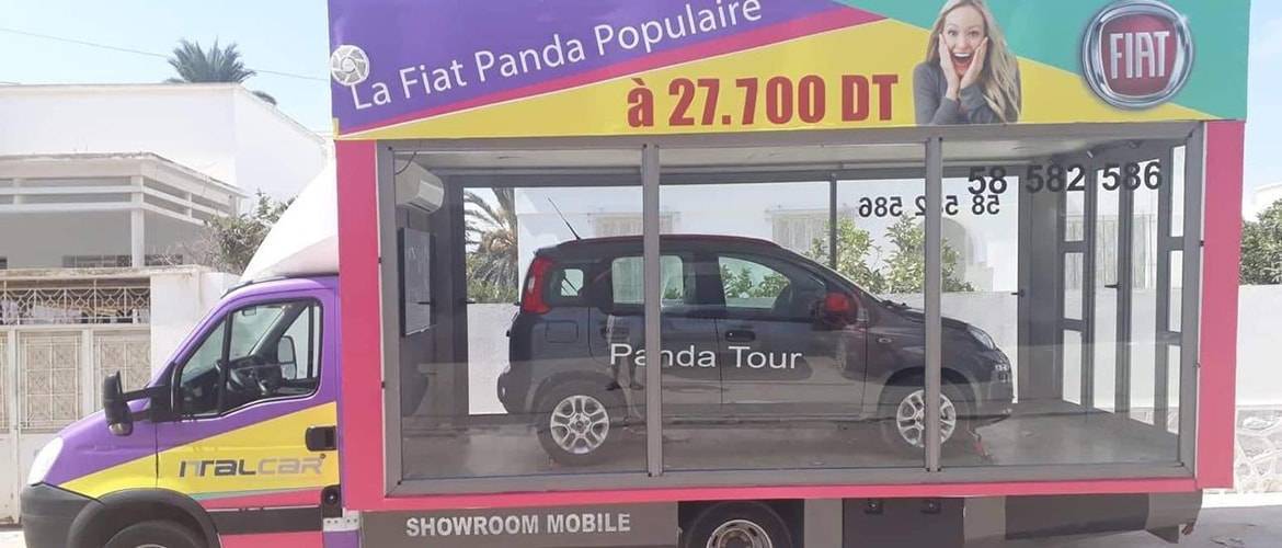La Fiat PANDA fait le TOUR du pays dans un showroom mobile