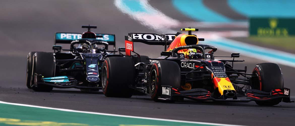 Max Verstappen avec Honda remporte le championnat du monde de F1 2021