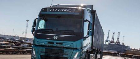 Volvo reçoit une commande record de près de 1000 camions électriques