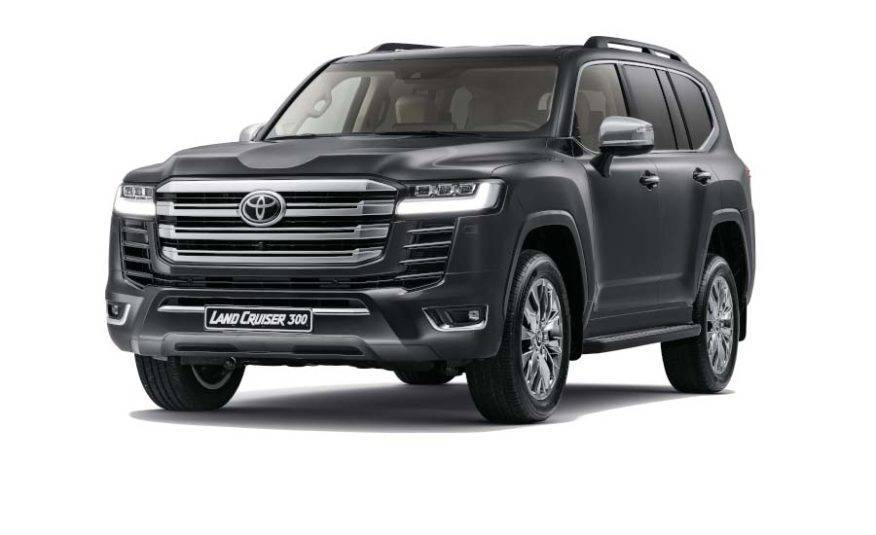 TOYOTA LAND CRUISER 300